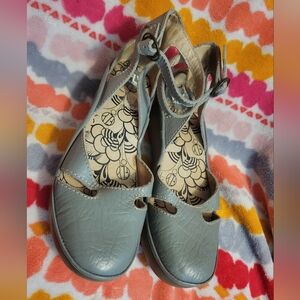 FLY London Wedge Sandal Size 39 Blue Closed Toe Strappy